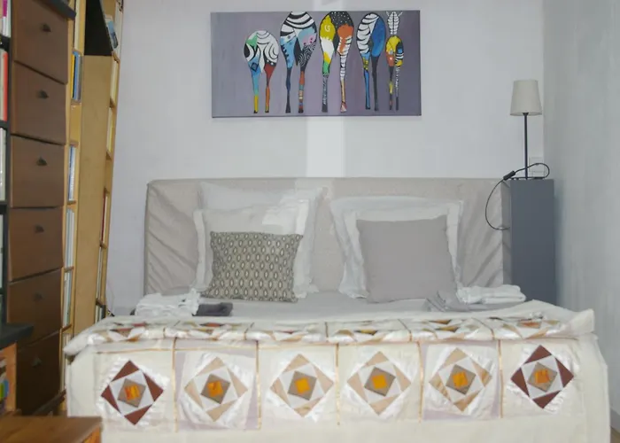 D'hotes Bed & Breakfast 3*