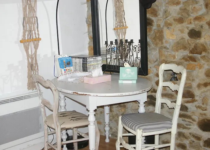 D'hotes Bed & Breakfast La Guiltiere